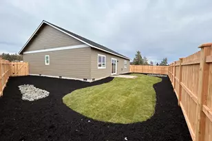 4082 SW 38th Place, Redmond, OR 97756 - Photo 41