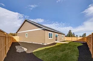 4082 SW 38th Place, Redmond, OR 97756 - Photo 29