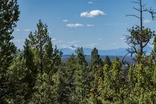 3341 NW Panorama Dr, Bend, OR 97703 - Photo 17