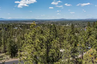 3341 NW Panorama Drive, Bend, OR 97703 - Photo 27