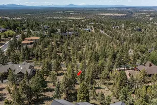 3341 NW Panorama Dr, Bend, OR 97703 - Photo 25