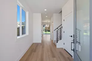 62570 NE Loomis Pl, Bend, OR 97701 - Photo 5