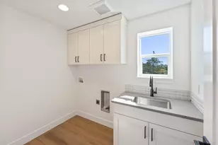 62570 NE Loomis Pl, Bend, OR 97701 - Photo 33