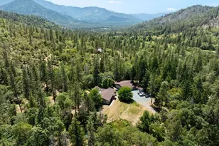 550 Bolt Mountain Rd, Grants Pass, OR 97527 - Photo 33