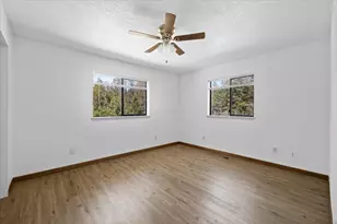 550 Bolt Mountain Rd, Grants Pass, OR 97527 - Photo 17