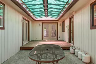 550 Bolt Mountain Rd, Grants Pass, OR 97527 - Photo 5