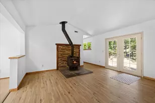 550 Bolt Mountain Rd, Grants Pass, OR 97527 - Photo 11