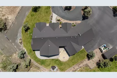 7215 NE 33rd Street, Redmond, OR 97756 - Photo 91