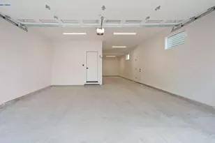 2133 SW 43rd St, Redmond, OR 97756 - Photo 39