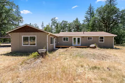 6615 Rockydale Road, Cave Junction, OR 97523 - Photo 23