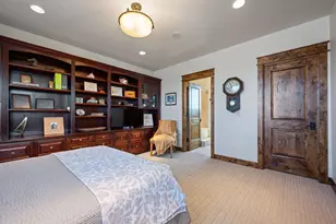 22884 Moss Rock Dr, Bend, OR 97701 - Photo 51