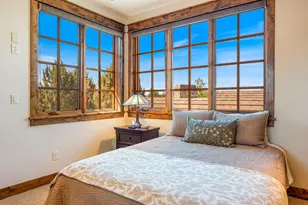 22884 Moss Rock Dr, Bend, OR 97701 - Photo 53