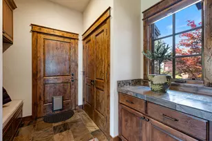 22884 Moss Rock Dr, Bend, OR 97701 - Photo 73