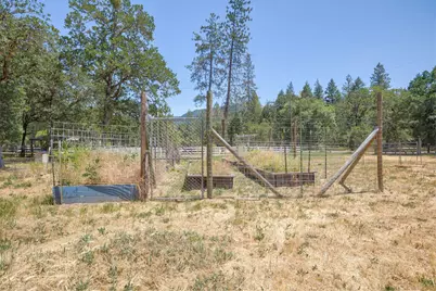 532 Sheraton Drive, Williams, OR 97544 - Photo 47