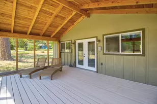 532 Sheraton Dr, Williams, OR 97544 - Photo 3