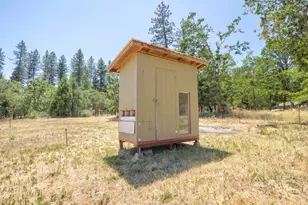 532 Sheraton Dr, Williams, OR 97544 - Photo 39