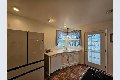 2308 Lower River Road, Grants Pass, OR 97526 - Photo 13