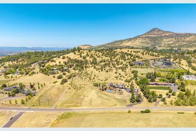 4286 Aerial Heights Drive #TL1000, Medford, OR 97504 - Photo 7