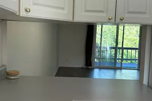 854 Twin Pines Cir, Ashland, OR 97520 - Photo 5