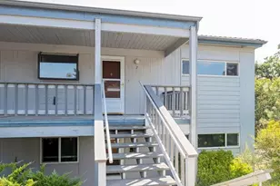 854 Twin Pines Cir, Ashland, OR 97520 - Photo 1