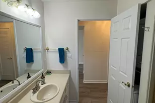 854 Twin Pines Cir, Ashland, OR 97520 - Photo 13