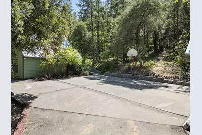 2602 Winona Road, Grants Pass, OR 97526 - Photo 43