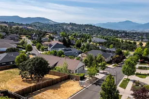 4231 Evening Ridge Terrace, Medford, OR 97504 - Photo 29