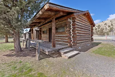 11251 NE Hwy 97, Madras, OR 97741 - Photo 15