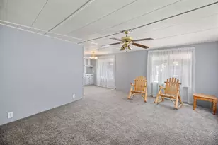 206 Kingsbury Dr, Grants Pass, OR 97526 - Photo 13