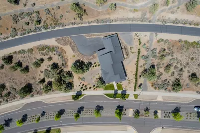 1202 SE Yarrow Avenue, Madras, OR 97741 - Photo 23