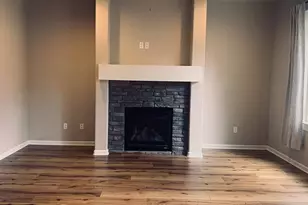 2380 NW Debron Ln, Bend, OR 97703 - Photo 5