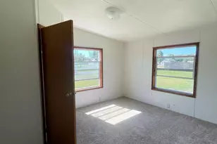 2806 Front St, Malin, OR 97632 - Photo 27