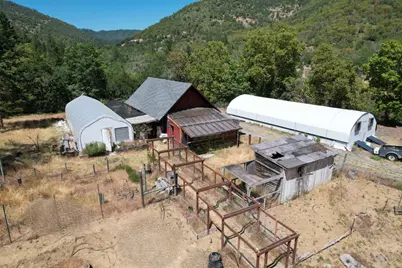 2231 Humbug Creek Road, Applegate, OR 97530 - Photo 3