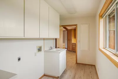 64515 Rock Springs Road, Bend, OR 97703 - Photo 21