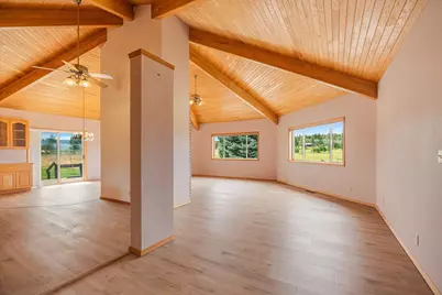 64515 Rock Springs Road, Bend, OR 97703 - Photo 19