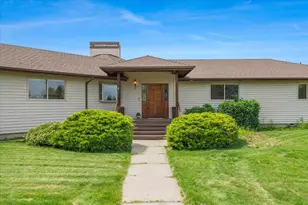 64515 Rock Springs Rd, Bend, OR 97703 - Photo 3