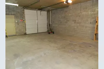 162 E Main Street, Klamath Falls, OR 97601 - Photo 11