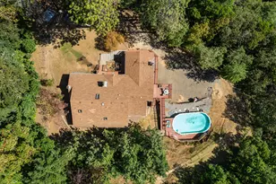 5266 Dark Hollow Rd, Medford, OR 97501 - Photo 37