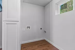 3755 Hosmer Ln, Gold Hill, OR 97525 - Photo 39