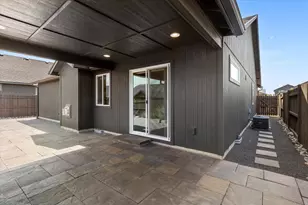 2471 NW Jackpine Ln, Redmond, OR 97756 - Photo 33