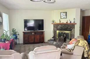 508 NW E St, Grants Pass, OR 97526 - Photo 23