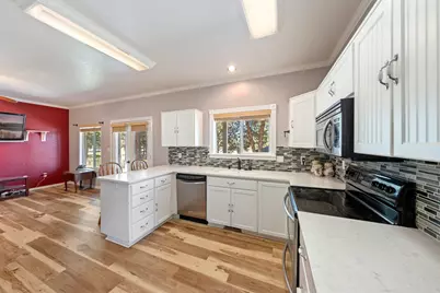 70325 Club Road, Sisters, OR 97759 - Photo 3