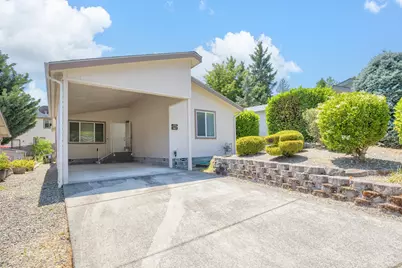 107 NW Wrightwood Circle, Grants Pass, OR 97526 - Photo 1