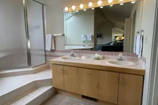 1916 Redtail Hawk Dr, Redmond, OR 97756 - Photo 17