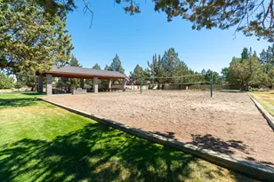 1916 Redtail Hawk Dr, Redmond, OR 97756 - Photo 45