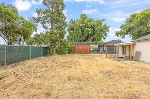 71 SW 2nd St, Madras, OR 97741 - Photo 25