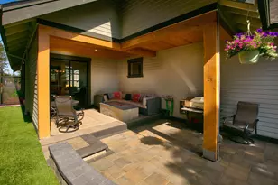 1060 N Bluebird St, Sisters, OR 97759 - Photo 25