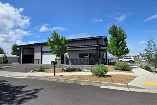 407 SE Warsaw St, Redmond, OR 97756 - Photo 1