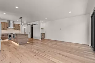 26 NW McCann Ave, Bend, OR 97703 - Photo 9