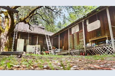2128 Starveout Creek Road, Azalea, OR 97410 - Photo 21
